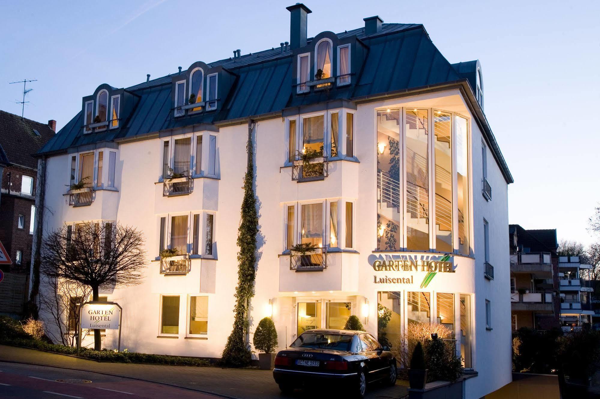 Gartenhotel Luisental Mülheim an der Ruhr Exteriör bild