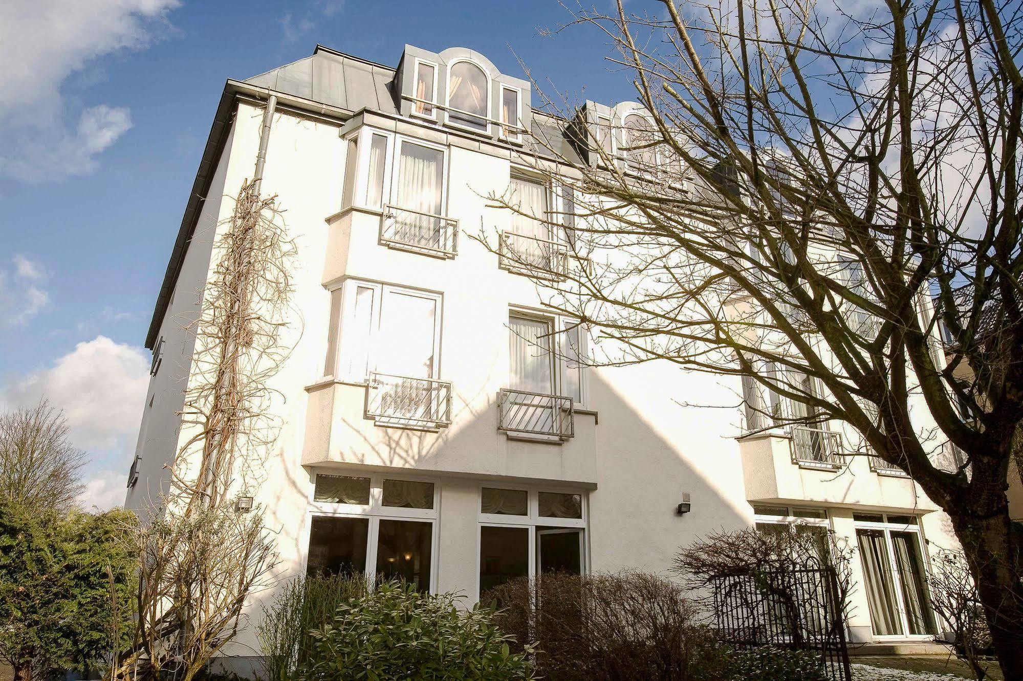 Gartenhotel Luisental Mülheim an der Ruhr Exteriör bild